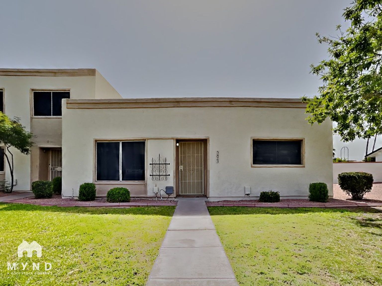 5823 N 81st St Scottsdale, AZ 85250 photo 2