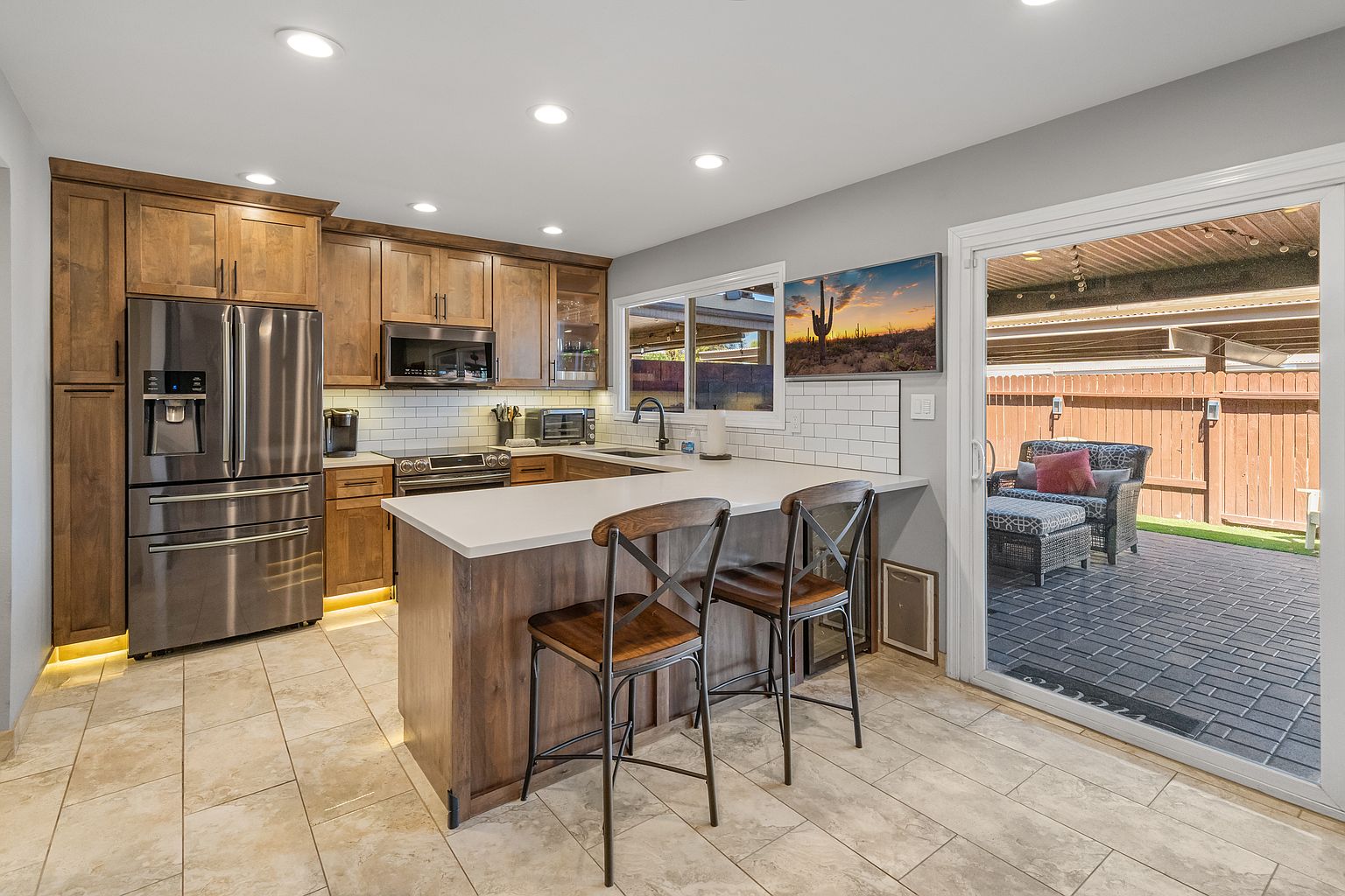 8390 E SOLANO Drive photo 2