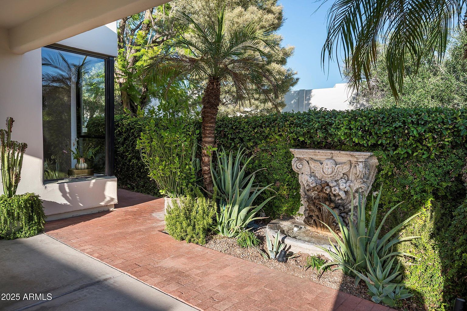 5101 N Casa Blanca Dr photo 3