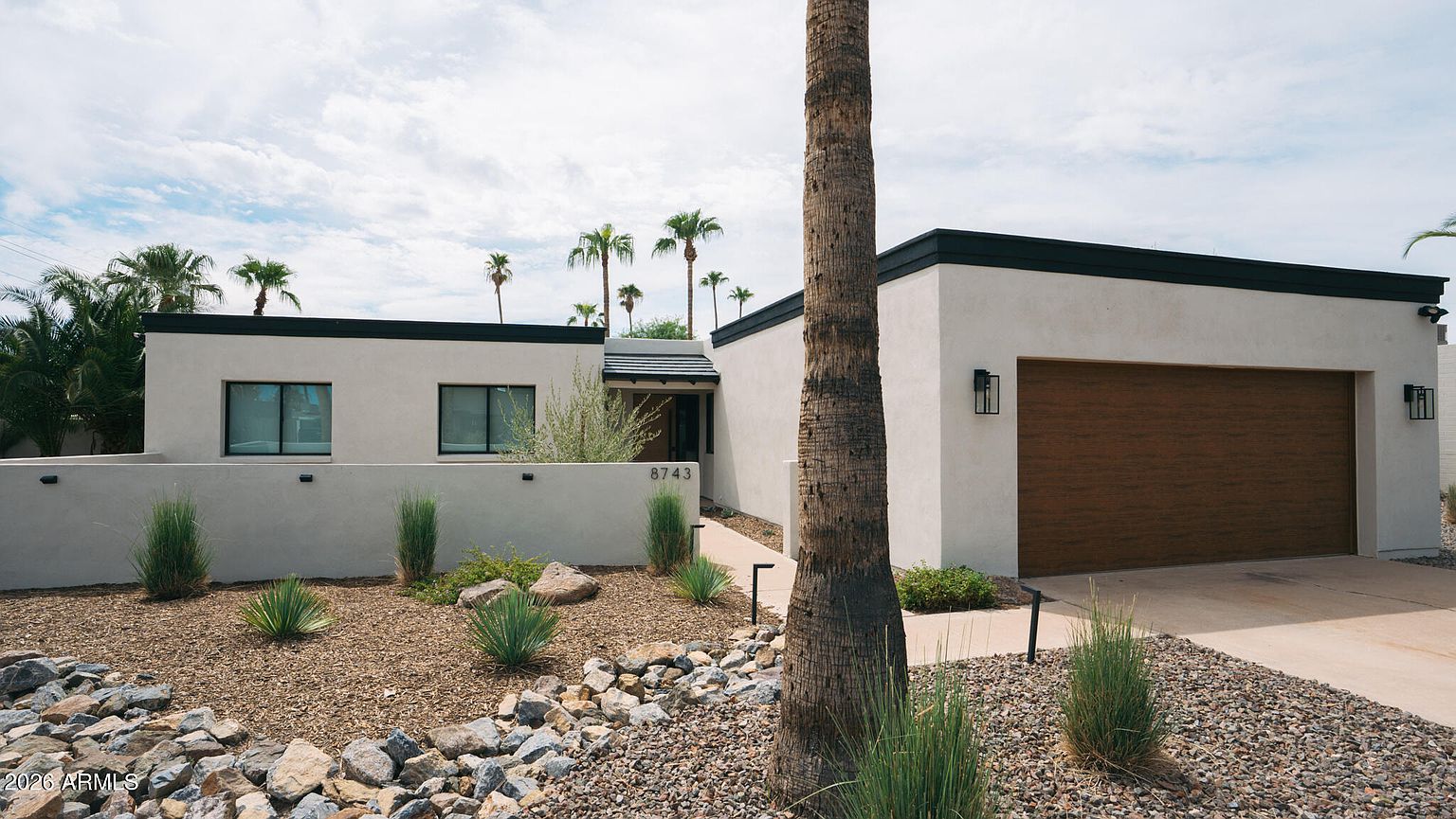 8743 E Bonita Dr