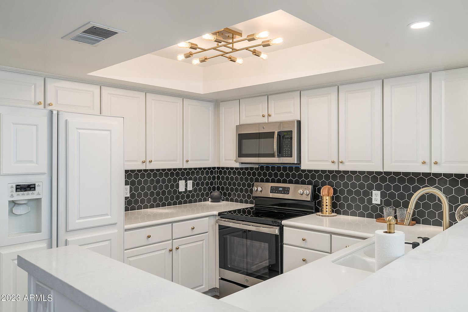 7401 East Northland Drive, Scottsdale, AZ 85251 photo 3