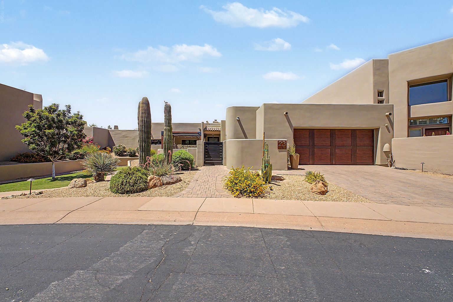 6711 E Camelback Rd photo 2