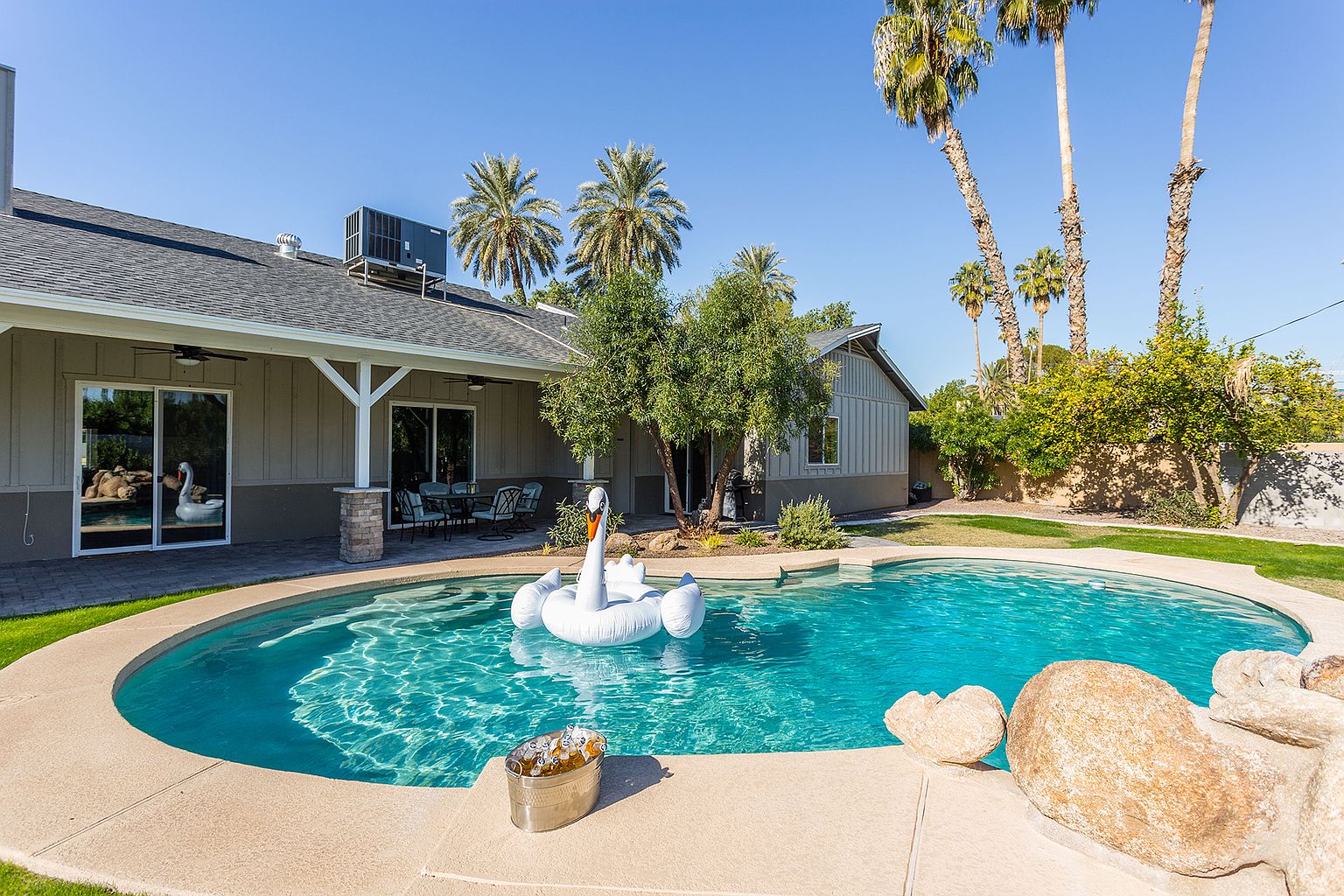 4227 N 68th St Scottsdale, AZ 85251 photo 2