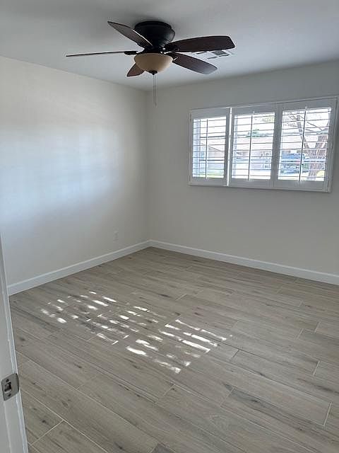 8620 E Rancho Vista Dr photo 2