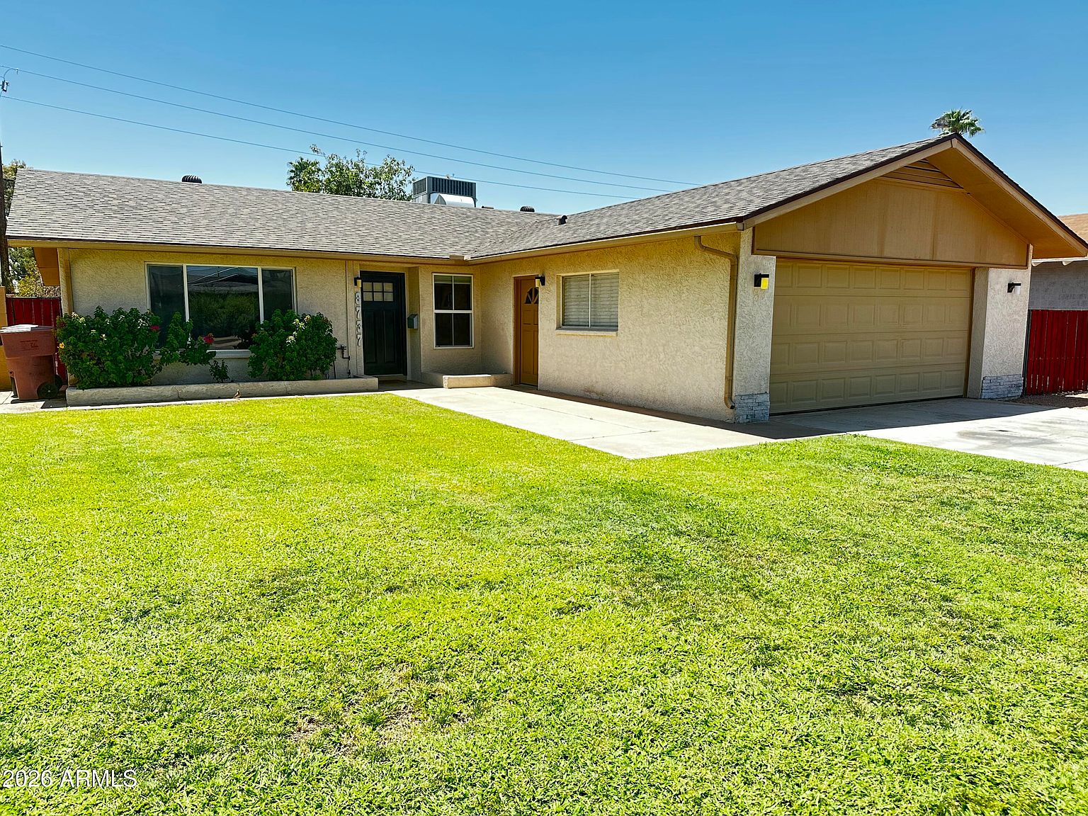 8737 E Jackrabbit Rd Scottsdale, AZ 85250 photo 2