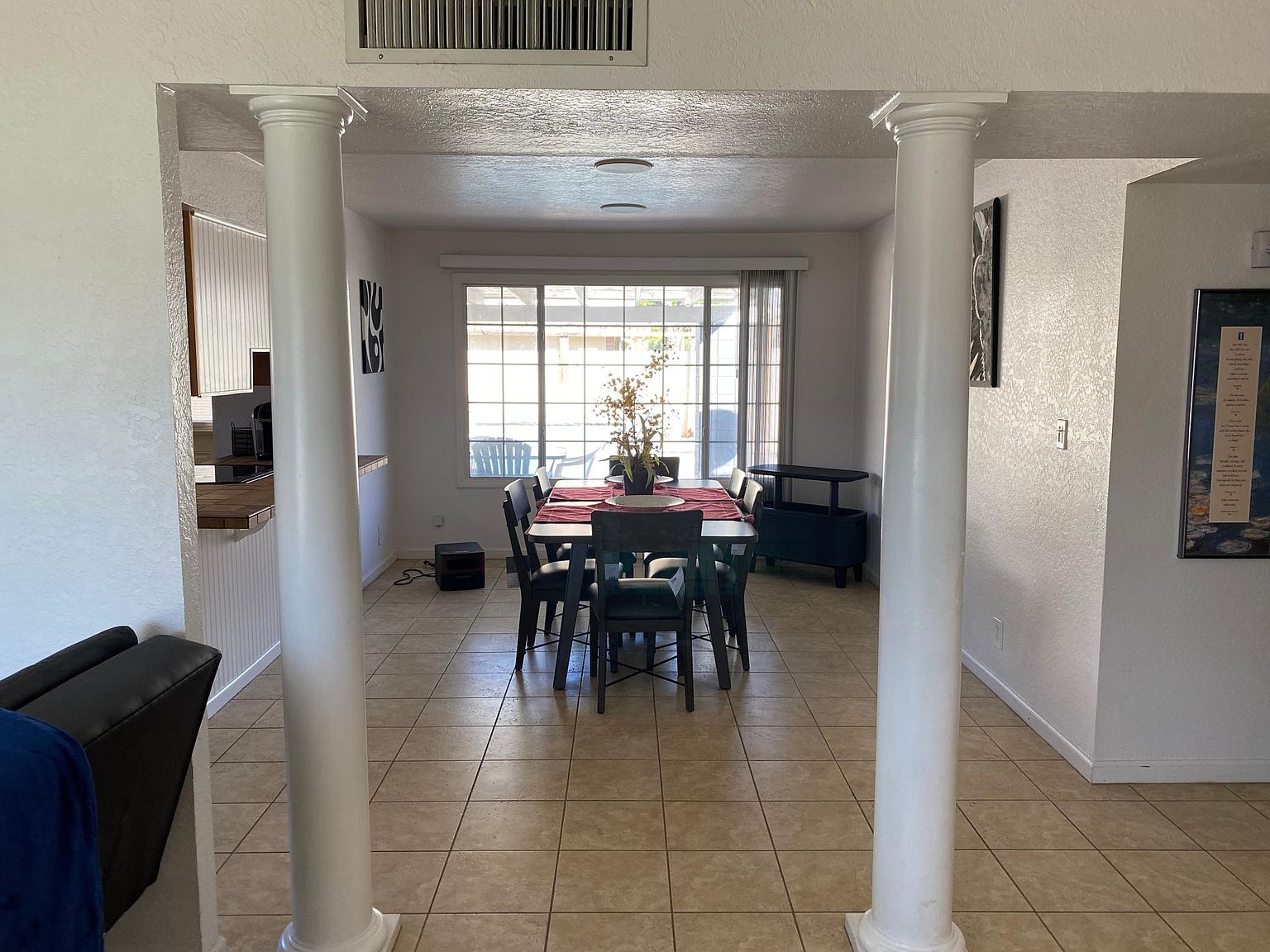 8438 E San Miguel Ave photo 3