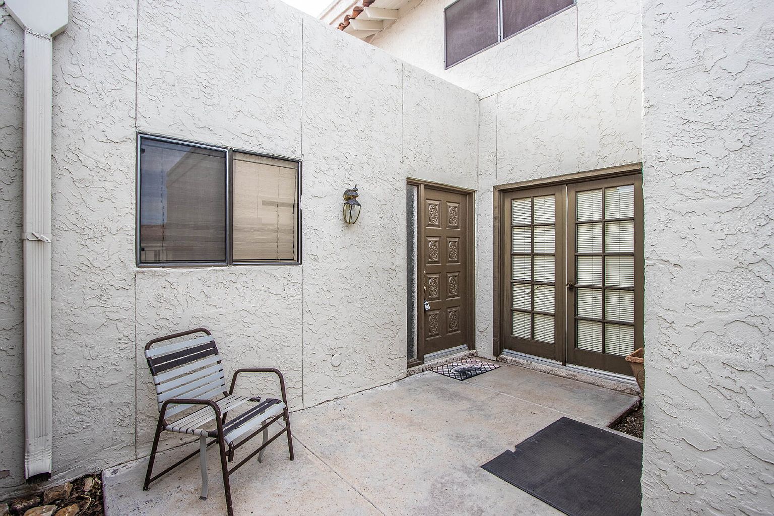7633 E Sandalwood Dr Scottsdale, AZ 85250 photo 3
