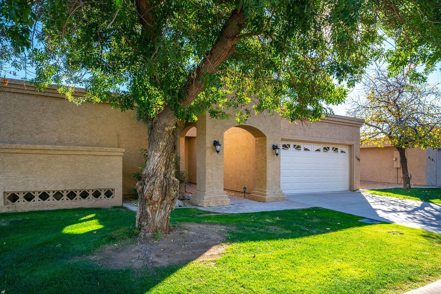 8183 E Del Cuarzo Dr photo 2
