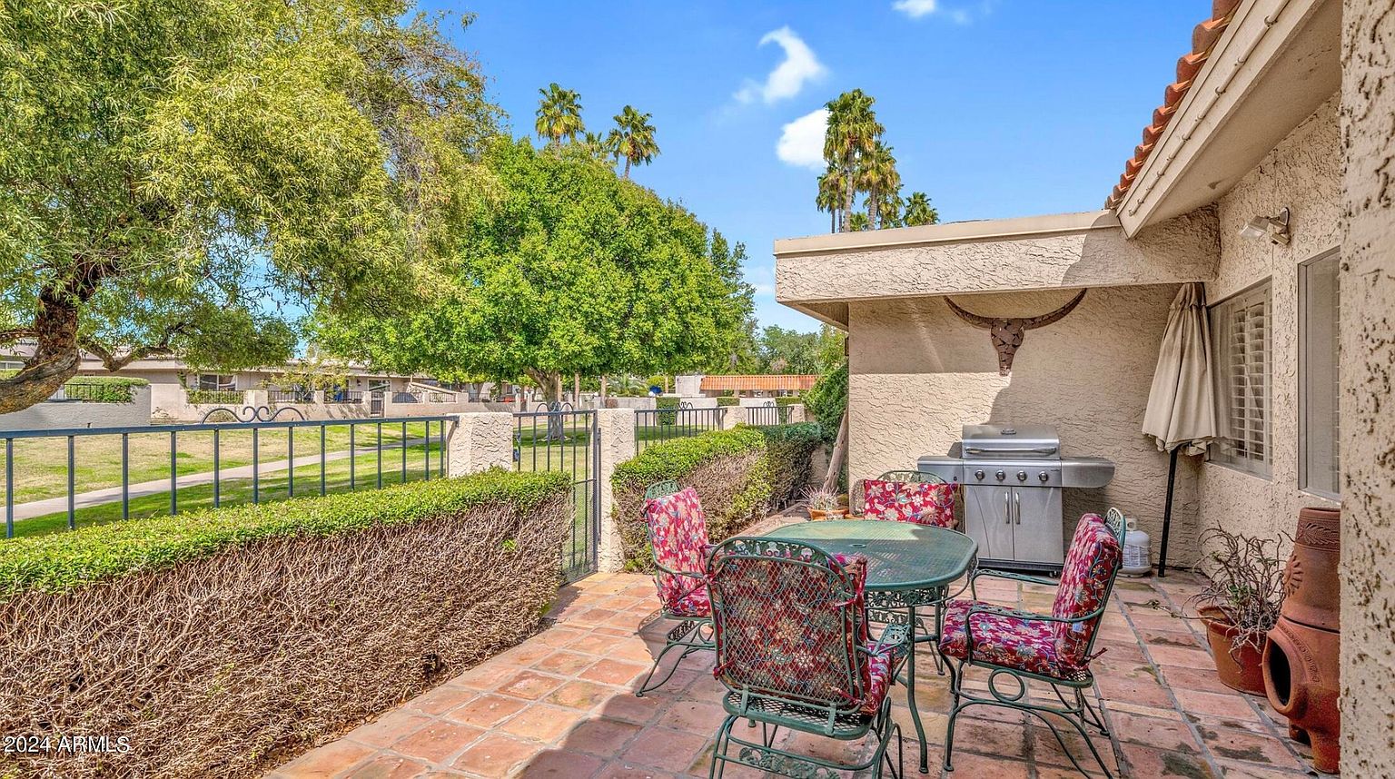 8188 E Del Cuarzo Dr photo 3