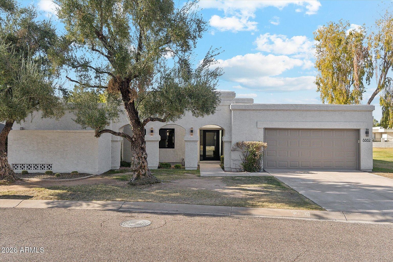 8882 North 82nd Lane, Scottsdale, AZ 85258 photo 3