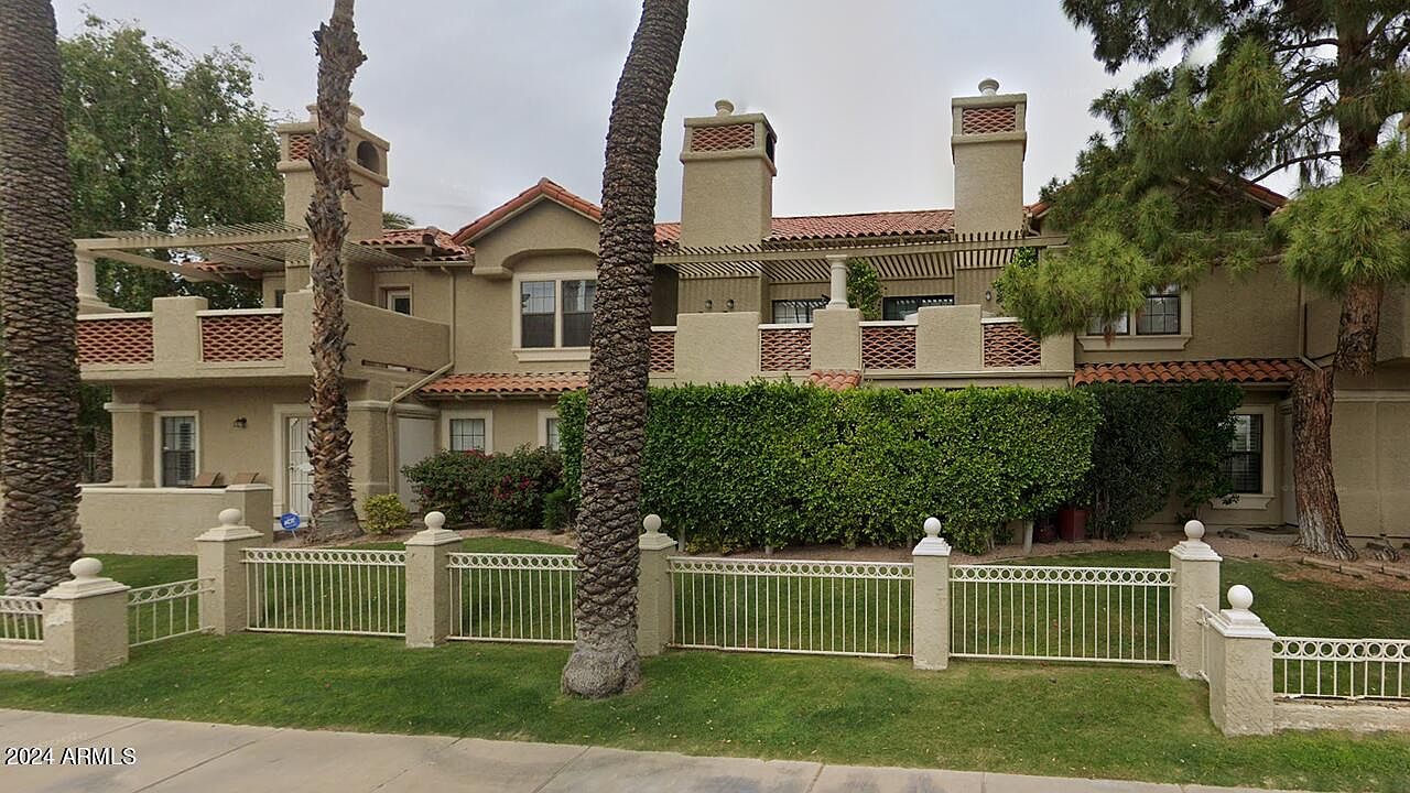 8300 East Via de Ventura #1018 photo 2