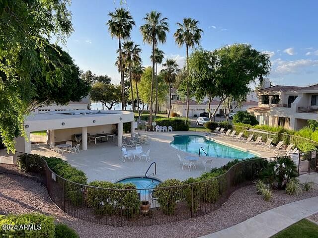8270 N Hayden Rd Scottsdale, AZ 85258