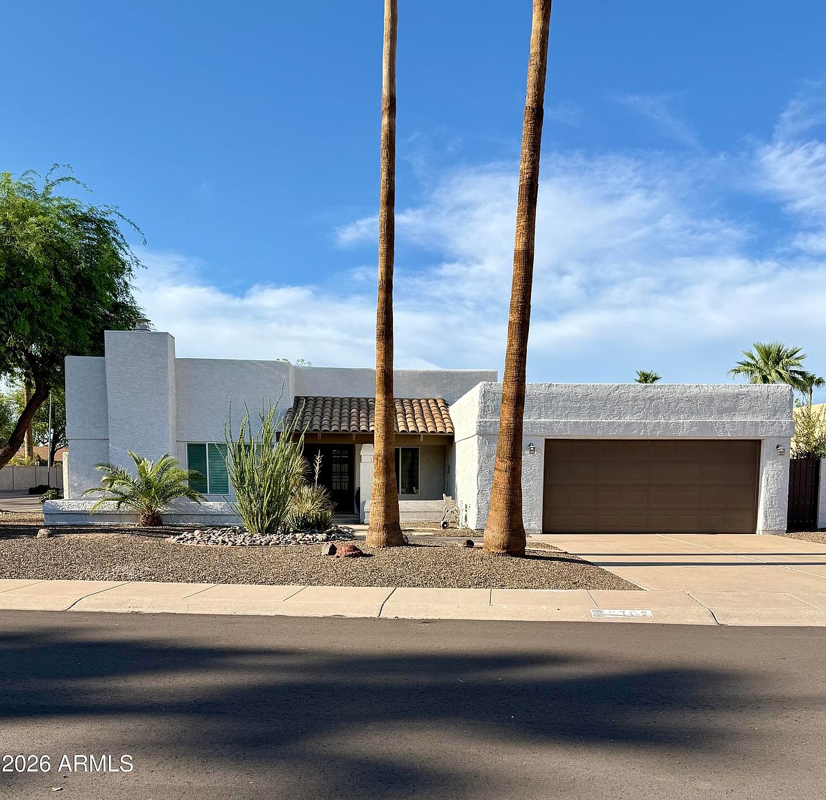 8702 E San Ardo Dr