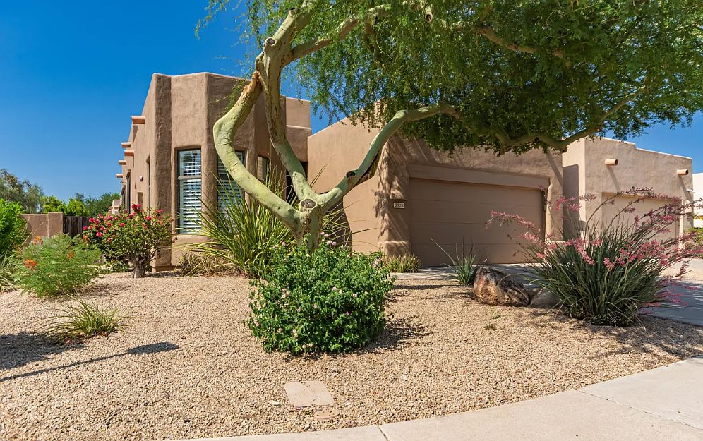 8324 E Cactus Wren Rd Scottsdale, AZ 85250 photo 5