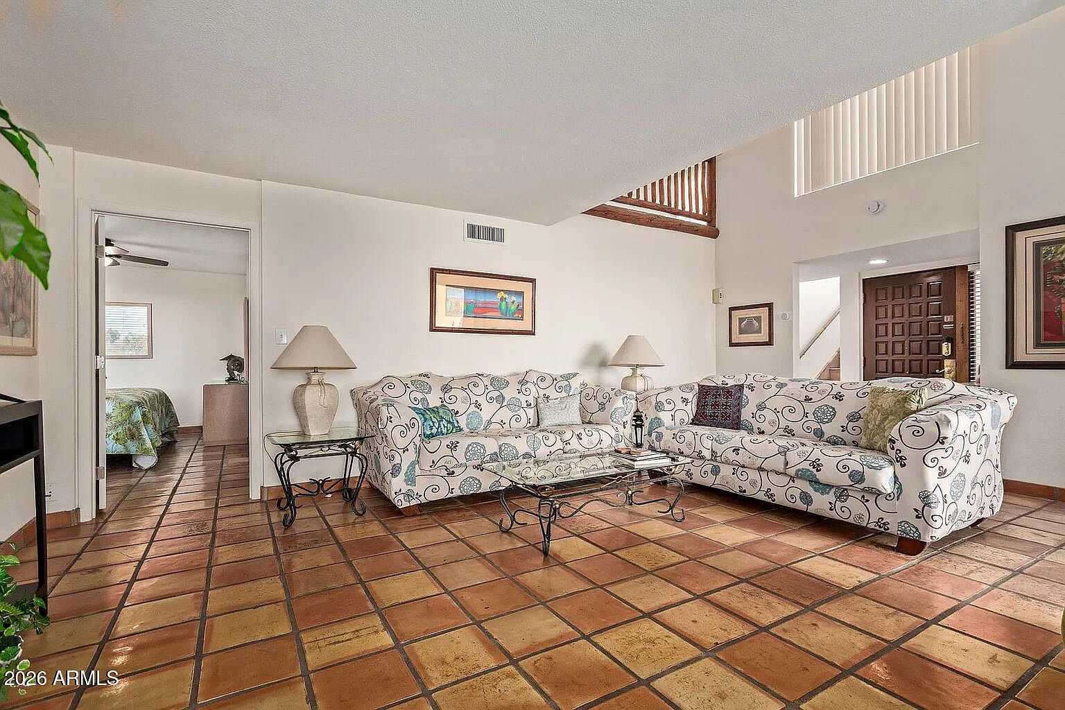 7401 N Scottsdale Rd photo 4