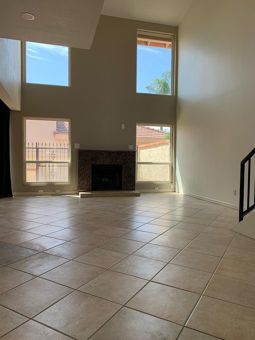 7888 N Pinesview Dr Scottsdale, AZ 85258 photo 3