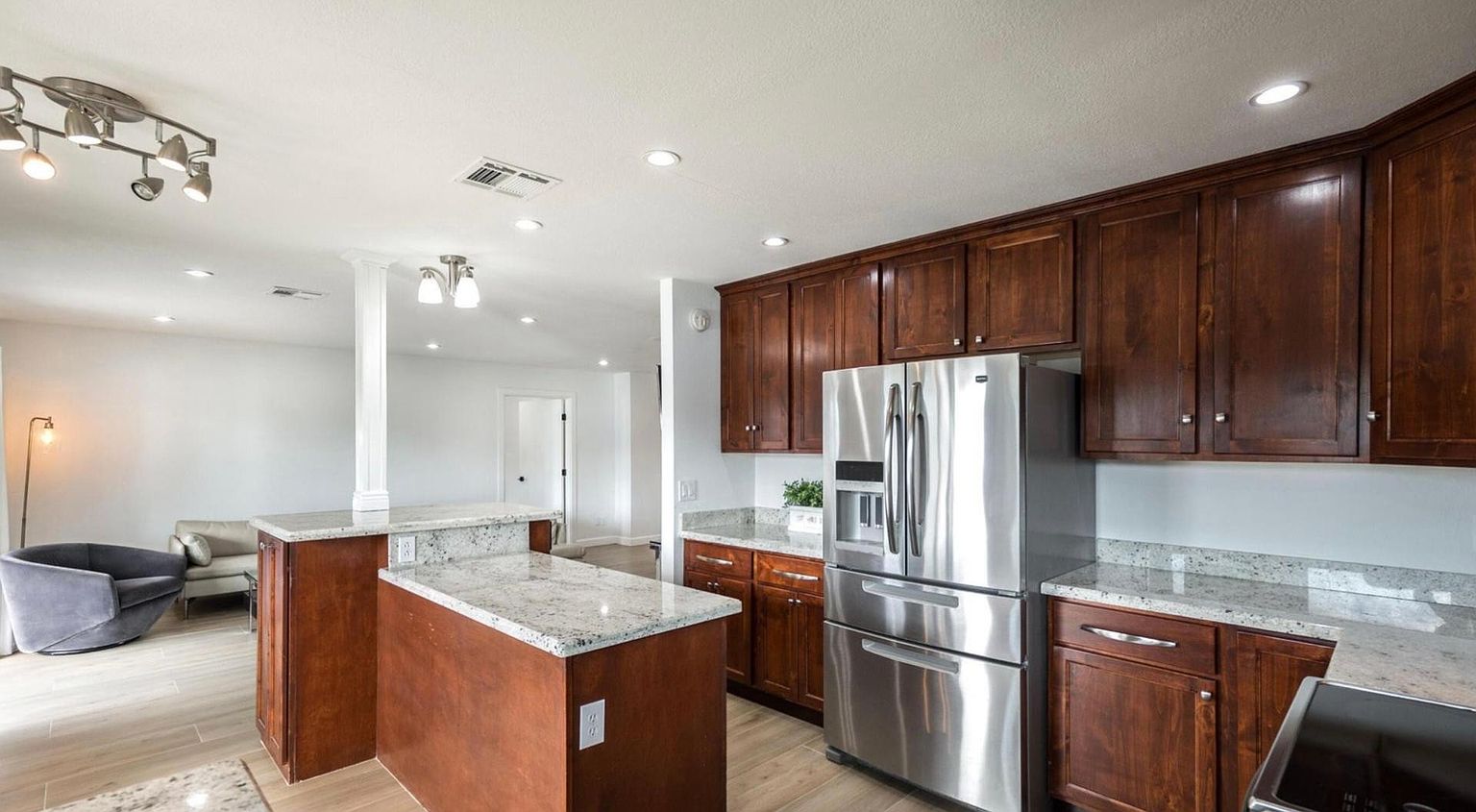 7837 E Vía Marina Scottsdale, AZ 85258 photo 4