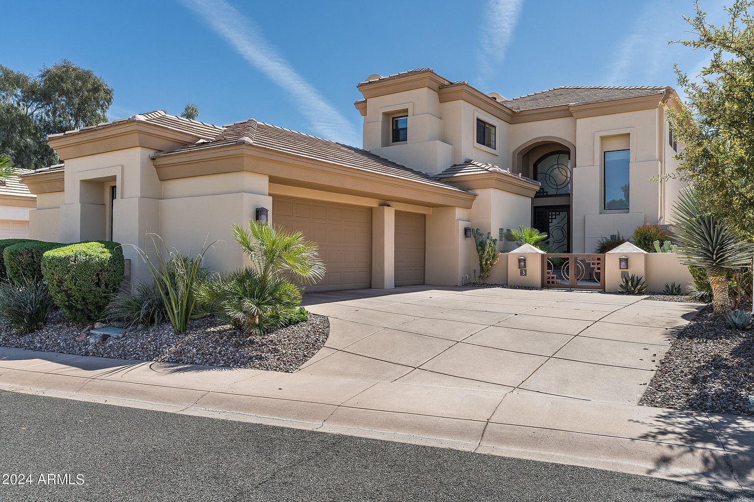 7705 E Doubletree Ranch Rd Scottsdale, AZ 85258 photo 2