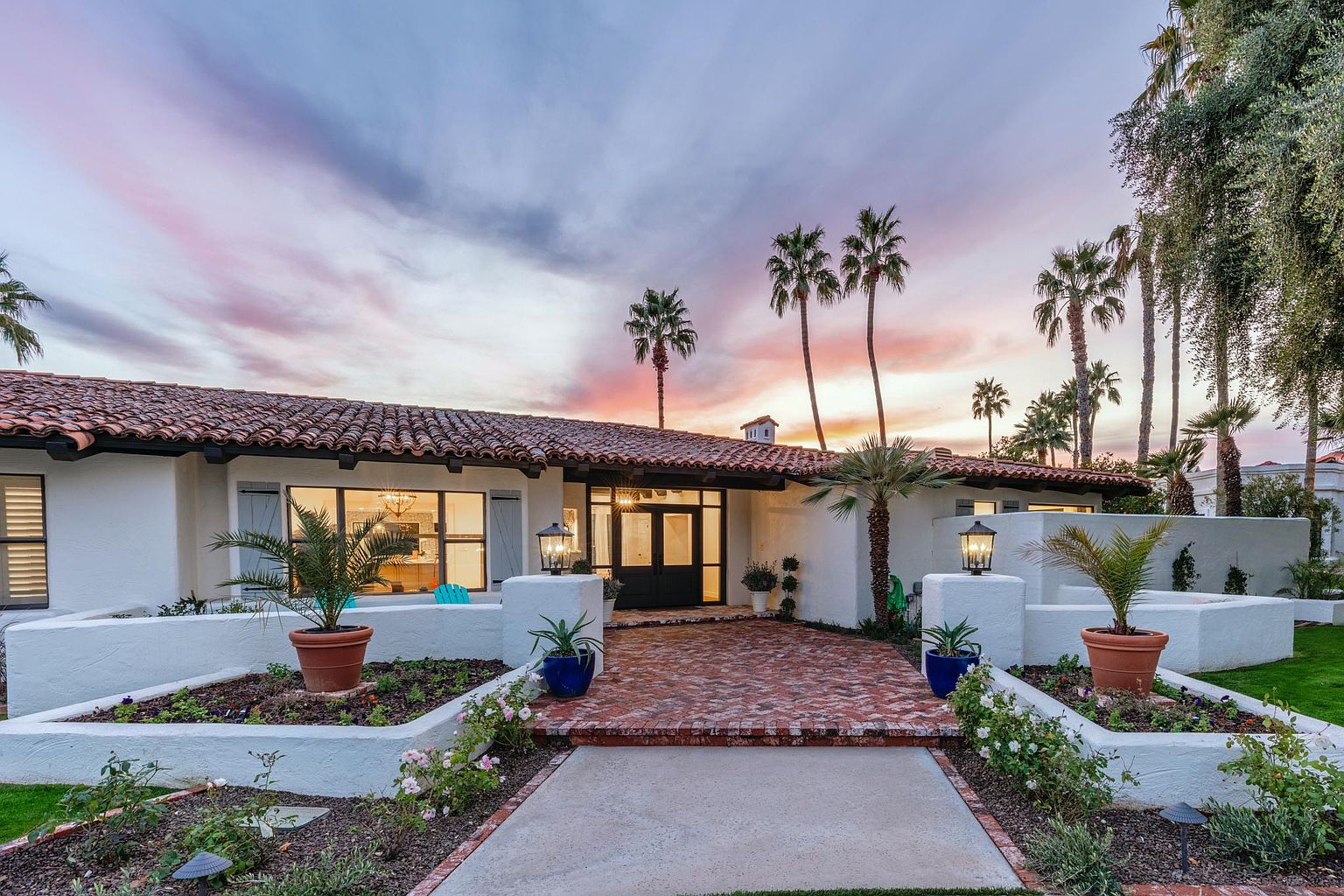 8672 N 64th Pl Paradise Valley, AZ 85253 photo 2