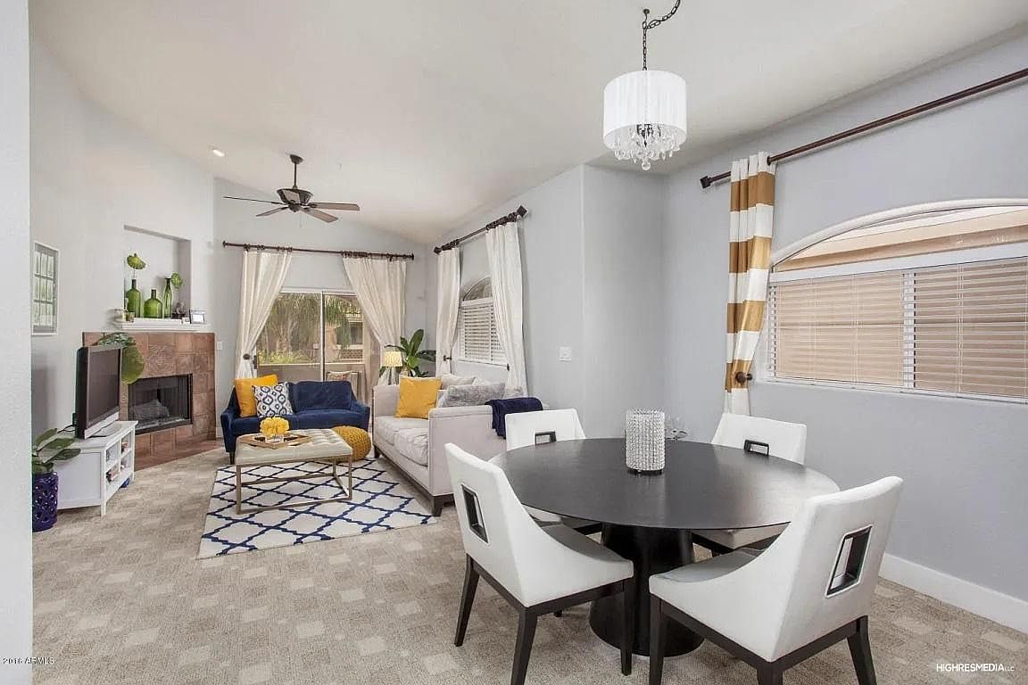8653 E Royal Palm Rd Scottsdale, AZ 85258 photo 4