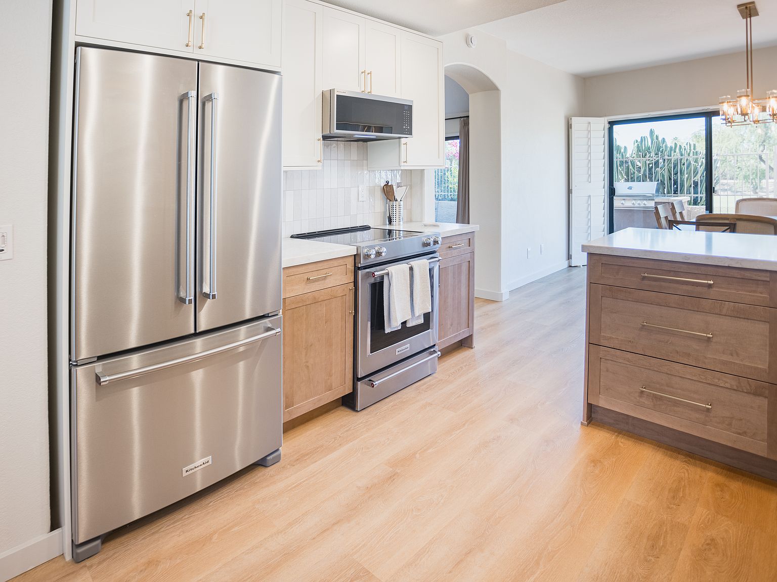7921 E Joshua Tree Ln photo 4