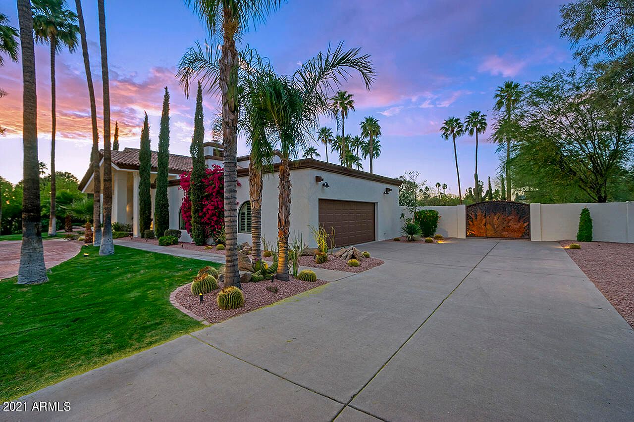 8260 E Sutton Dr photo 4