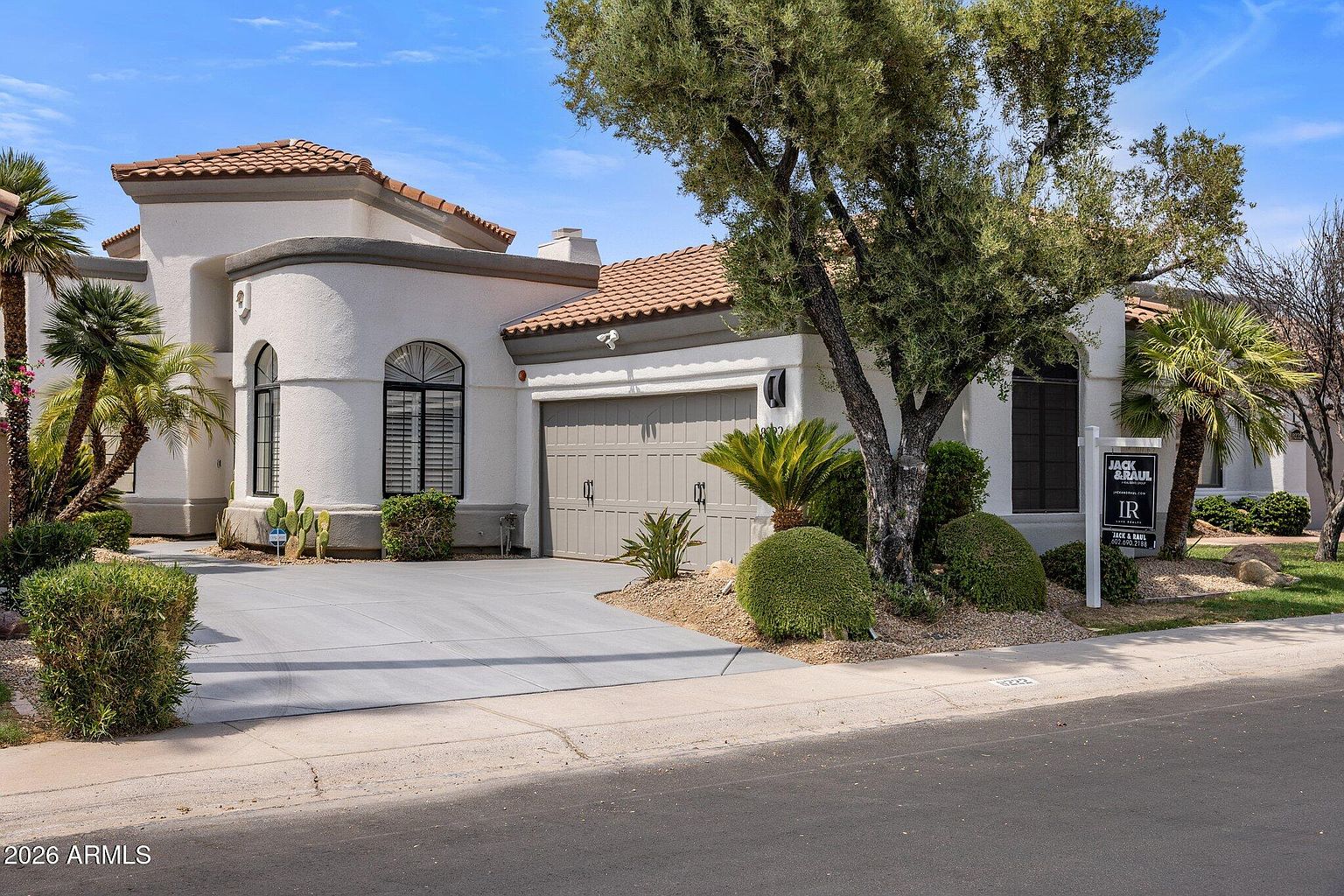 8222 E Cortez Dr Scottsdale, AZ 85260 photo 2
