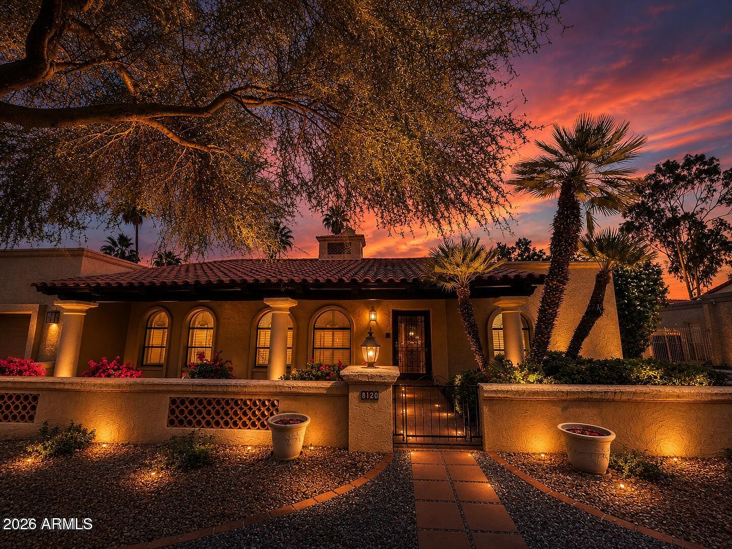 8120 E Appaloosa Trail Scottsdale, AZ 85258 photo 2