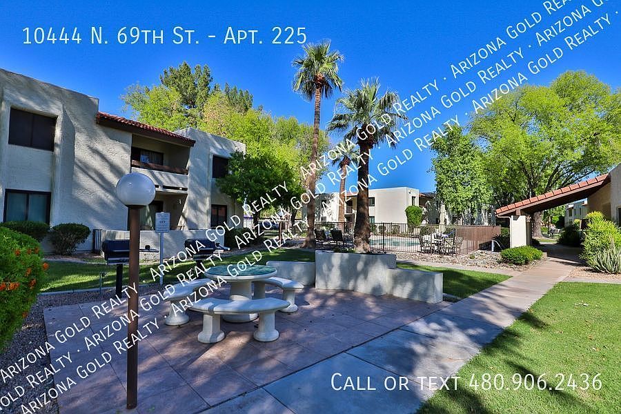 10444 N 69th St Paradise Valley, AZ 85253 photo 5