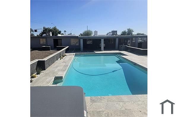12602 N Scottsdale Rd Scottsdale, AZ 85254 photo 2
