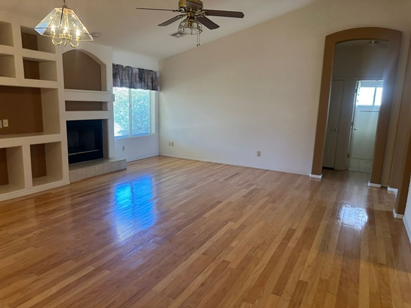 16132 E Glendora Dr Fountain Hills, AZ 85268 photo 5