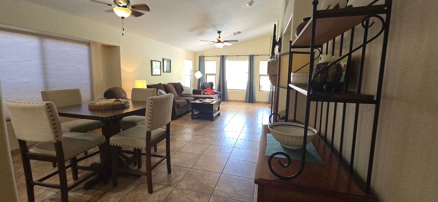 13850 N Hamilton Dr unit fchamb photo 2