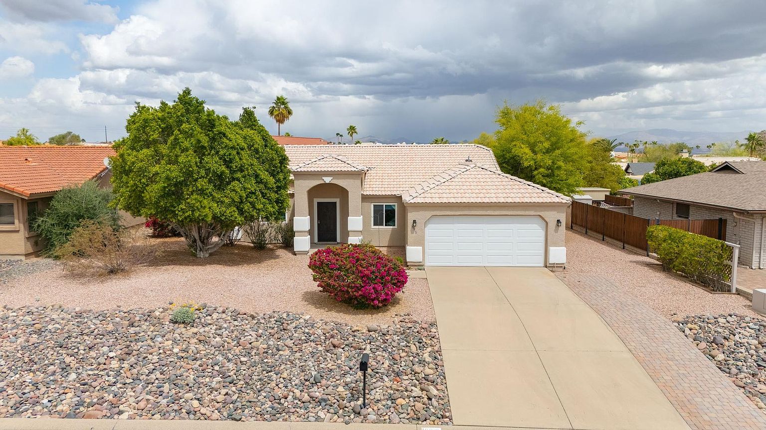 16916 E Alamosa Ave Fountain Hills, AZ 85268 photo 2