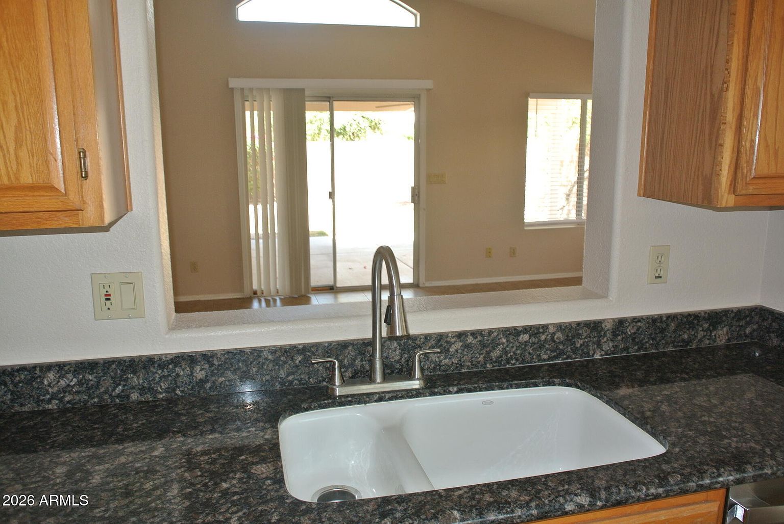 6814 W Louise Dr Glendale, AZ 85310 photo 5