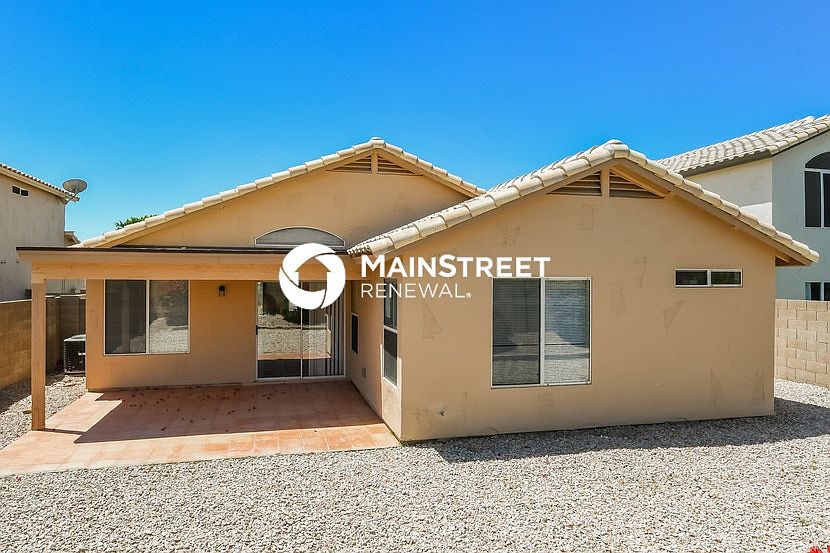 7472 W Crest Ln Glendale, AZ 85310 photo 5