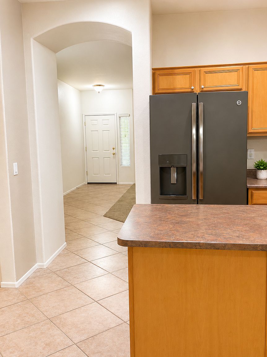 20958 N 81st Ln photo 5