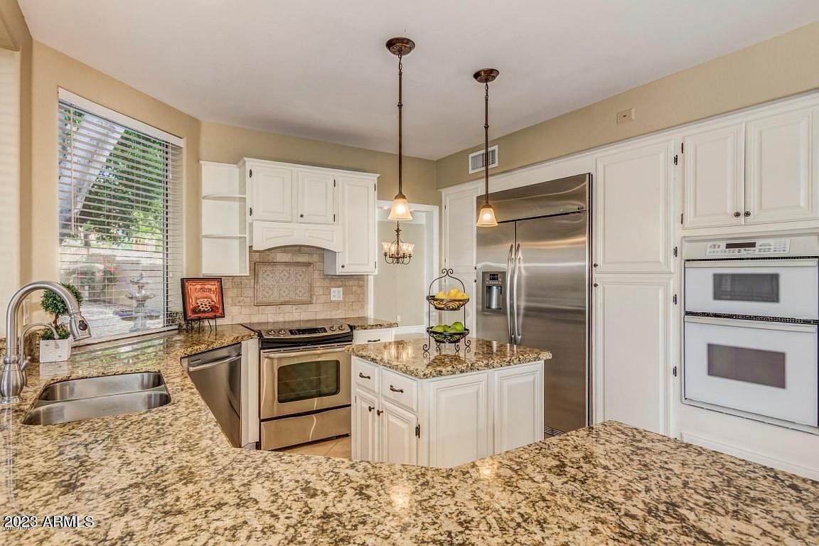 6356 W Lone Cactus Dr photo 4