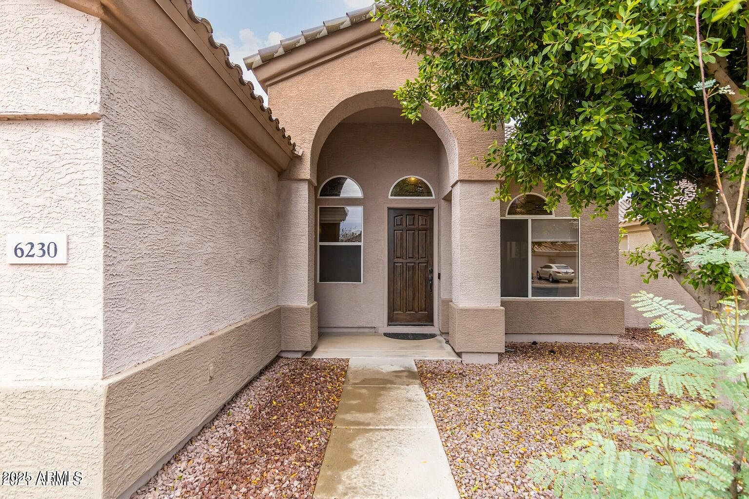 6230 W Irma Ln Glendale, AZ 85308 photo 2