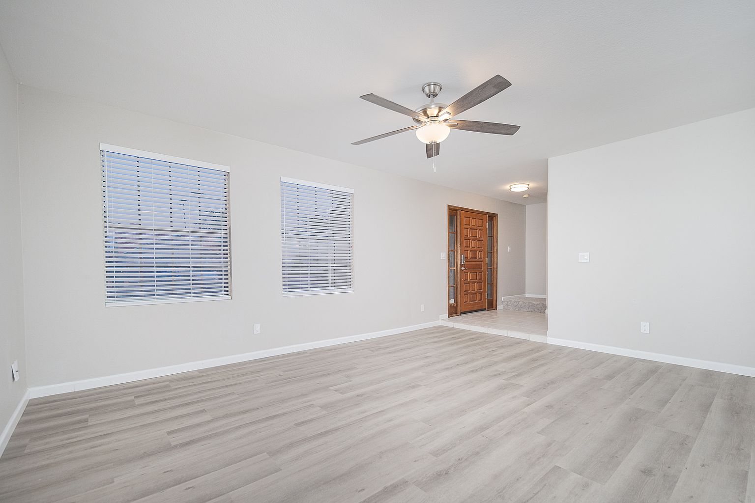 7408 W Kerry Way photo 4