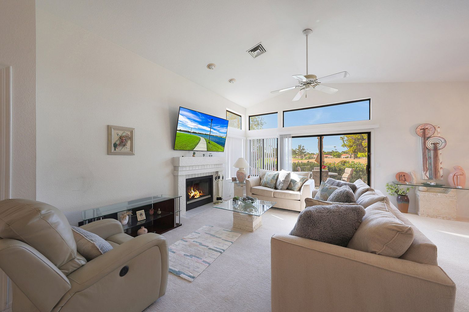 9445 W Taro Ln photo 3
