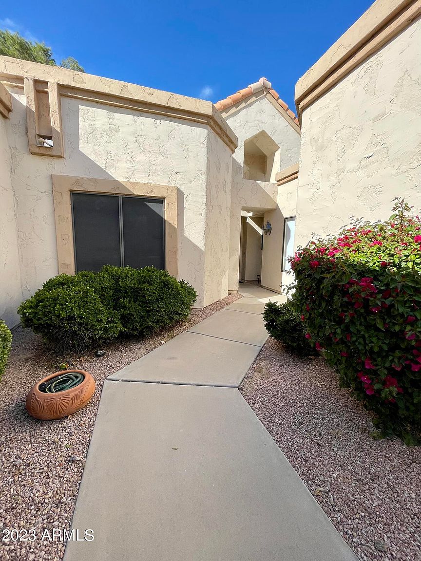 9126 W Kimberly Way Peoria, AZ 85382 photo 3