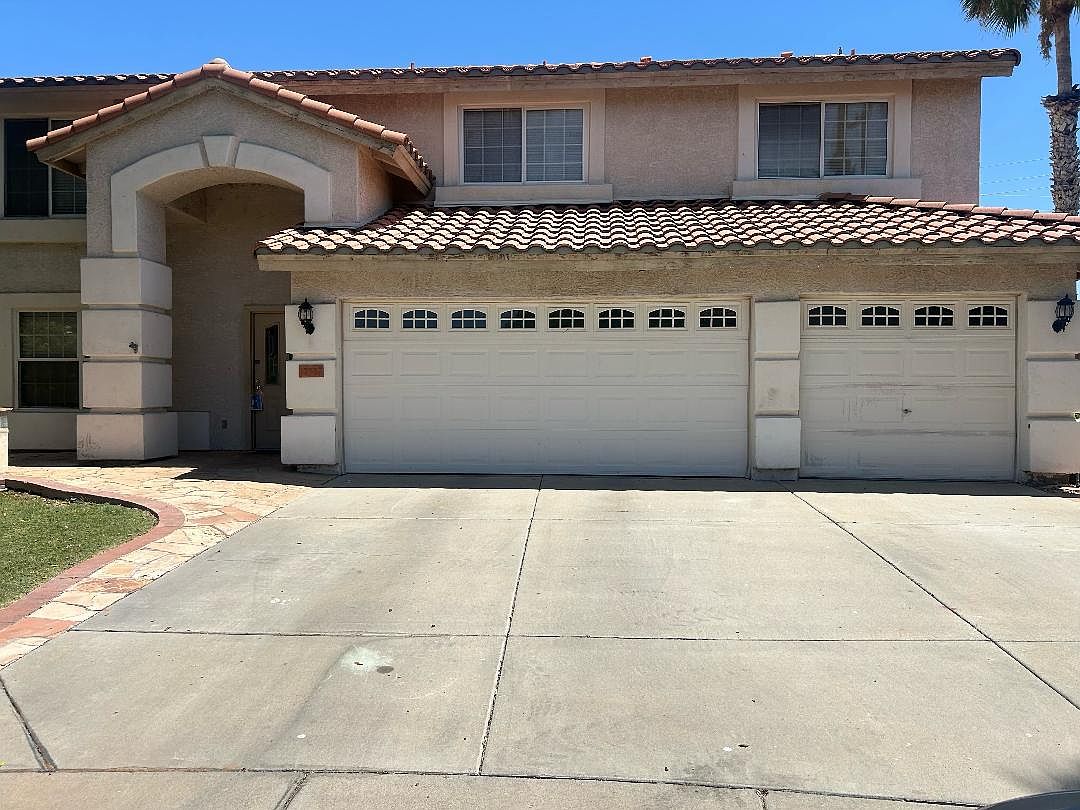 12527 N 57th Ave Glendale, AZ 85304 photo 3