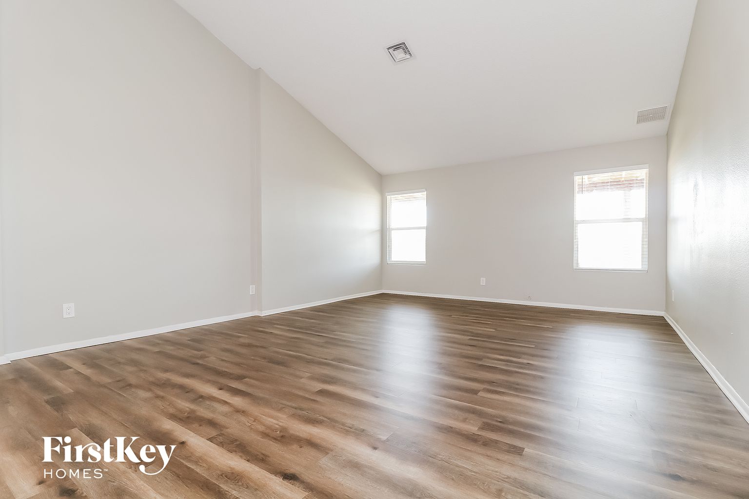 6543 W Kings Ave photo 5