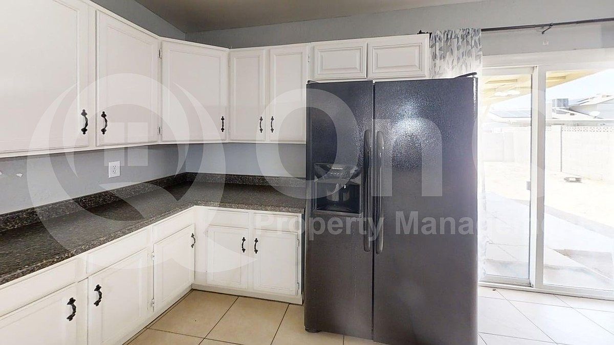 14608 N 54th Ave photo 5