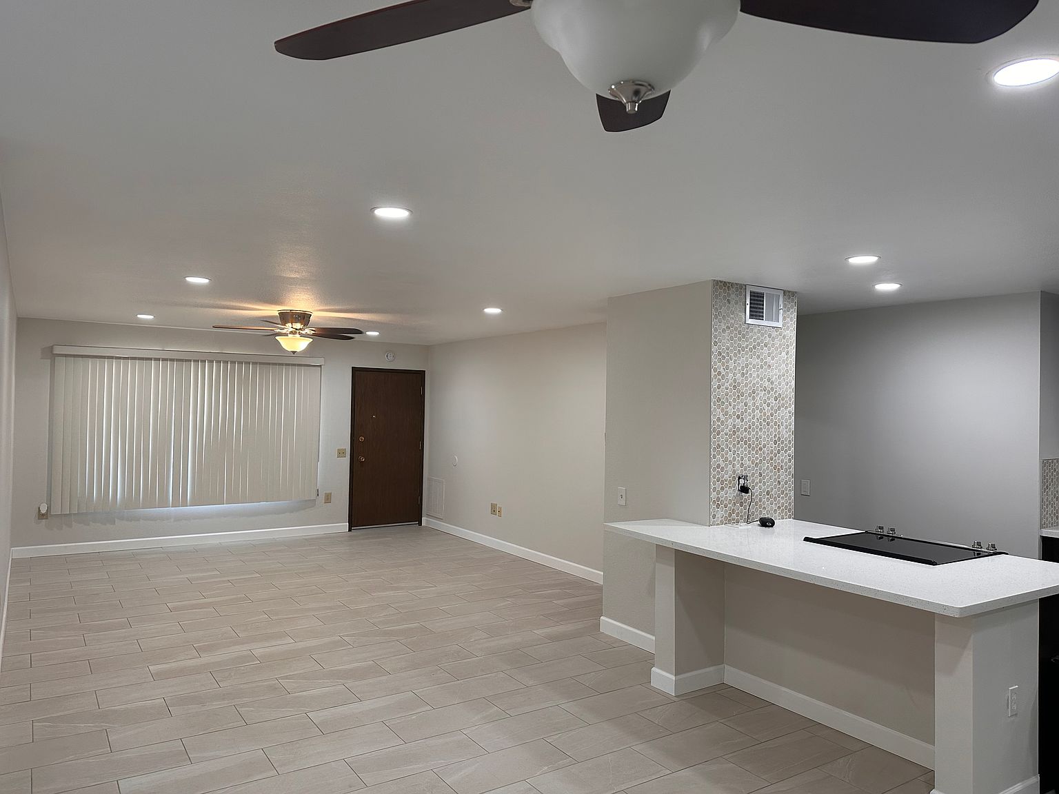 10021 W Coggins Dr photo 3