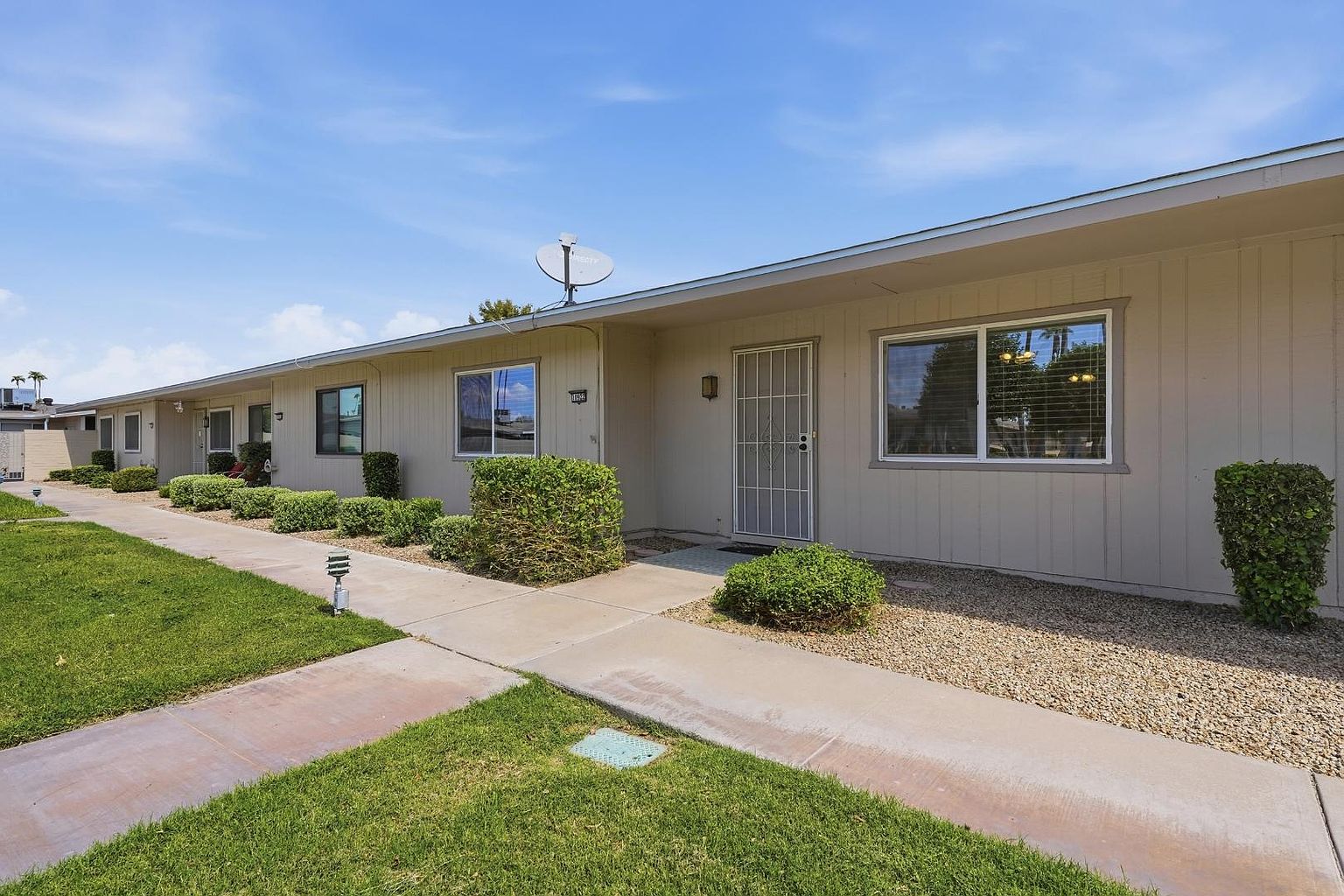 10922 W Santa Fe Dr photo 5