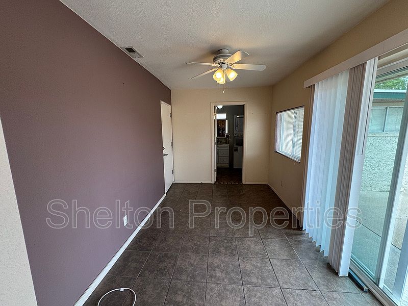 11005 W Alabama Ave photo 4