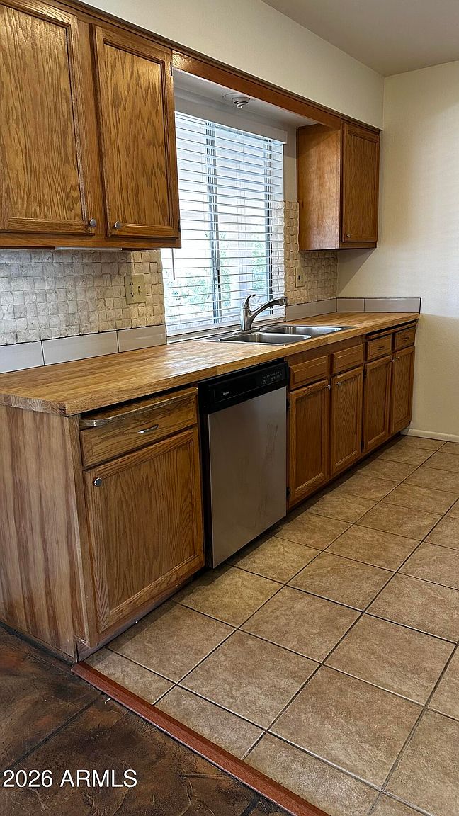 14630 N Cameo Dr Sun City, AZ 85351 photo 5