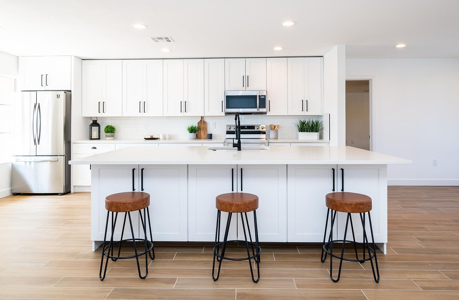 14044 N Cameo Dr Sun City, AZ 85351 photo 2