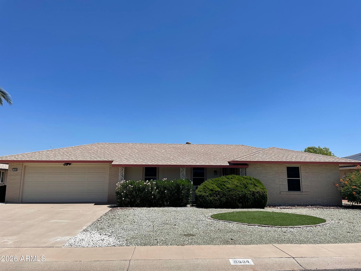9504 W Hidden Valley Cir